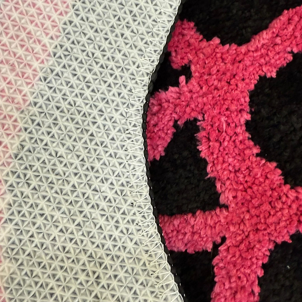 Herzförmiger Spider Web Teppich Weich und Rutschfest 