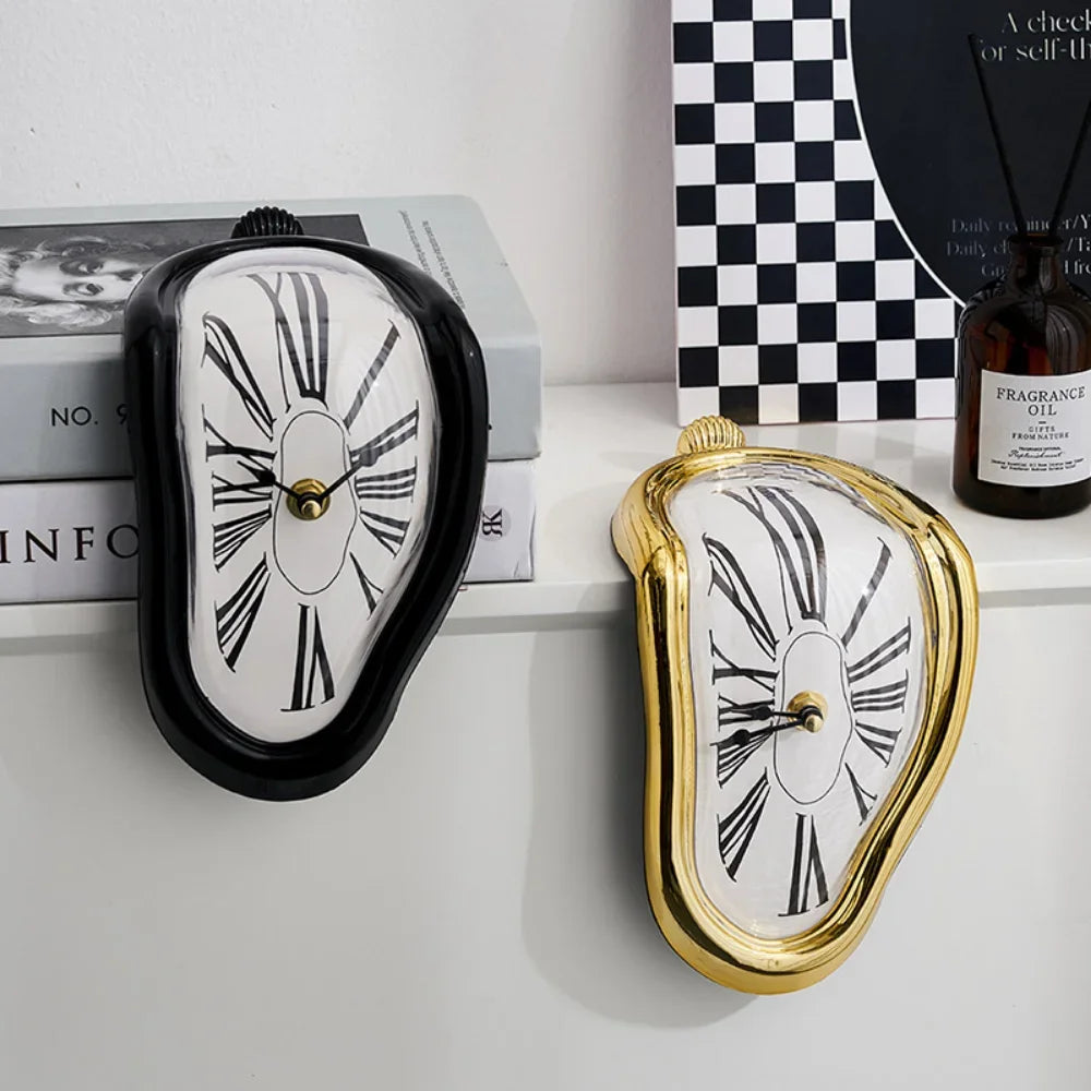 Schmelzende Uhr Retro Design Tisch oder Wanduhr