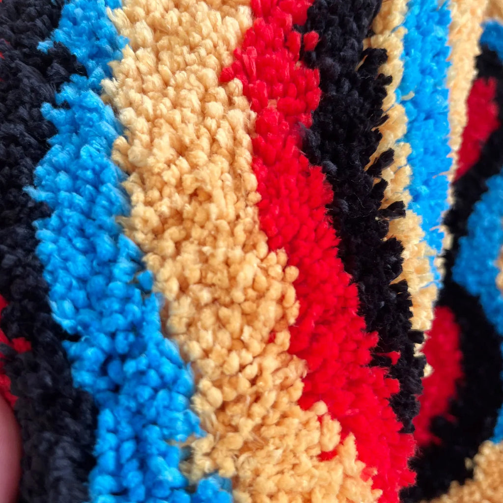Einzigartigerr Trippy Smiley Teppich / Getuftetes Retro-Design, Rutschfest und Superweich